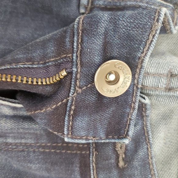 Jeans Calvin Klein Women 6 Size 28 Distressed Stretch Dark Blue Boot Cut 30 Leg - Picture 12 of 13